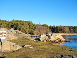 4 Person Holiday Home in Lur-by Traum