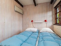 8 Person Holiday Home in Hojslev