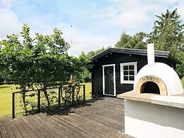 8 Person Holiday Home in Hojslev