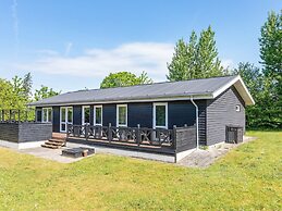 10 Person Holiday Home in Logstor