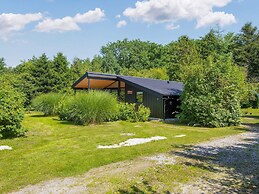 6 Person Holiday Home in Glesborg