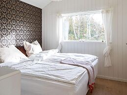 7 Person Holiday Home in Vaeggerlose-by Traum