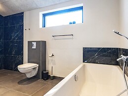 8 Person Holiday Home in Jerup-by Traum