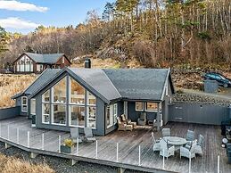 8 Person Holiday Home in Lyngdal-by Traum
