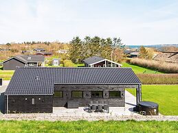 6 Person Holiday Home in Lemvig