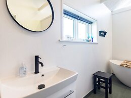 6 Person Holiday Home in Vinderup