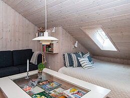 6 Person Holiday Home in Ulfborg