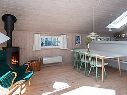 6 Person Holiday Home in Ulfborg