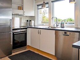 6 Person Holiday Home in Thyholm