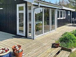 6 Person Holiday Home in Thyholm