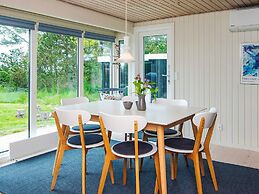 6 Person Holiday Home in Thyholm