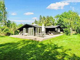 8 Person Holiday Home in Vejby