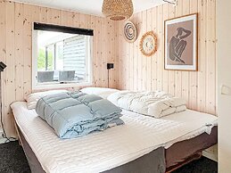 6 Person Holiday Home in Hejls-by Traum