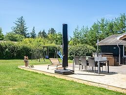 7 Person Holiday Home in Ulfborg