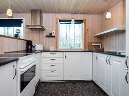 7 Person Holiday Home in Ulfborg