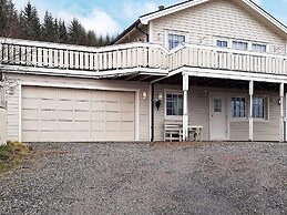 8 Person Holiday Home in Sortland-by Traum
