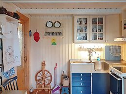 6 Person Holiday Home in Finnsnes-by Traum
