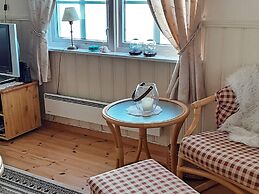6 Person Holiday Home in Finnsnes-by Traum