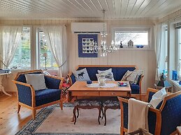 6 Person Holiday Home in Finnsnes-by Traum