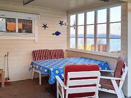 6 Person Holiday Home in Finnsnes-by Traum