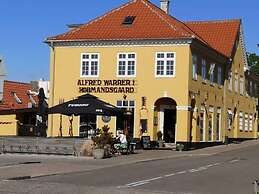 6 Person Holiday Home in Hundested