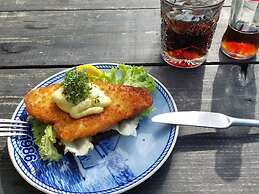 6 Person Holiday Home in Hundested