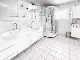 8 Person Holiday Home in Halsanaustan-by Traum