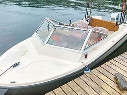 8 Person Holiday Home in Halsanaustan-by Traum