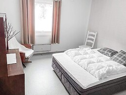 8 Person Holiday Home in Halsanaustan-by Traum