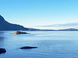 8 Person Holiday Home in Halsanaustan-by Traum