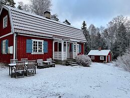 6 Person Holiday Home in Jarna-by Traum