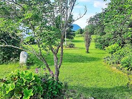 10 Person Holiday Home in Vallersund