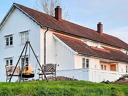 10 Person Holiday Home in Vallersund