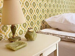 6 Person Holiday Home in Ullared-by Traum