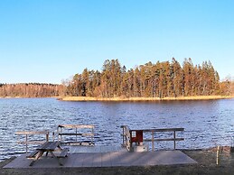 6 Person Holiday Home in Ullared-by Traum