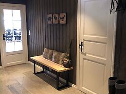 12 Person Holiday Home in Skare-by Traum