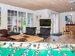 12 Person Holiday Home in Ulfborg