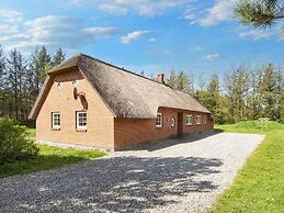 12 Person Holiday Home in Ulfborg