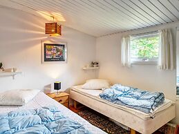 6 Person Holiday Home in Gorlev