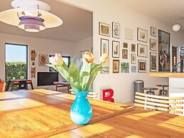 6 Person Holiday Home in Vaeggerlose