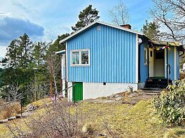 6 Person Holiday Home in Tyreso