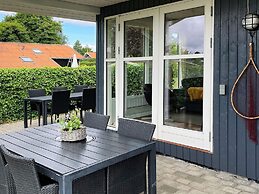 6 Person Holiday Home in Hejls