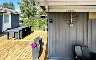 6 Person Holiday Home in Hejls