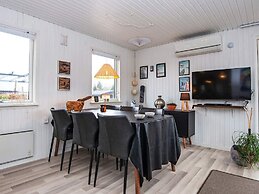 6 Person Holiday Home in Hejls