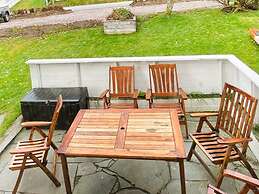 8 Person Holiday Home in Maloy-by Traum