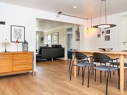 7 Person Holiday Home in Bjert