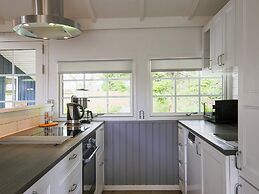 8 Person Holiday Home in Vaeggerlose