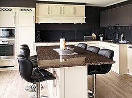 8 Person Holiday Home in Bolandet-by Traum