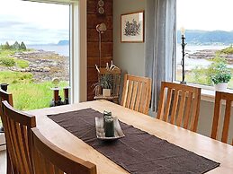 8 Person Holiday Home in Bolandet-by Traum