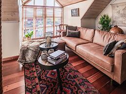 8 Person Holiday Home in Midsund